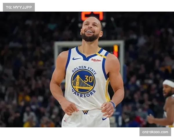 库里:开拓者转换进攻让我们陷入困境 库里:开拓者转换进攻让我们陷入困境